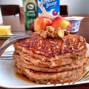 These apple cider pancakes are great for after a workout, SO tasty, and so nutritious!