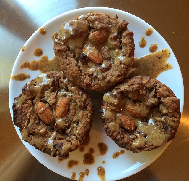 Elite runner Tina Muir shares a delicious healthy dessert from Running on Veggies. These chickpea blondies are the perfect way to satisfy your sweet tooth, without worrying about your training.