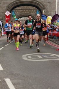 Elite runner Tina Muir reflects on London Marathon, and shares what aspects went right and wrong. This is really helpful for learning what areas elites focus on, and what you can too!
