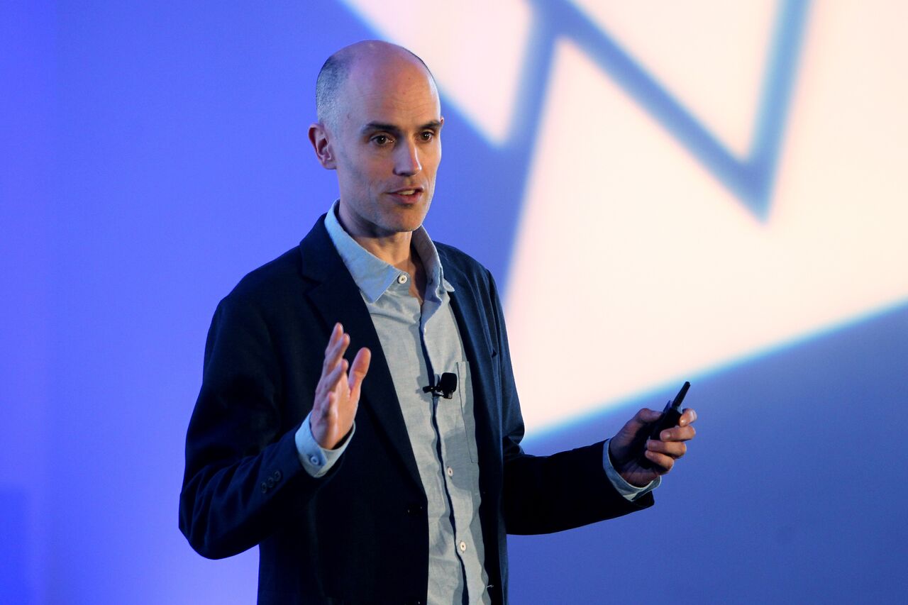 Alex Hutchinson: How Much Is Too Much Innovation? -R4R 173